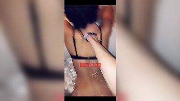 Mia Screams Bg Bathtub Sex Show Snapchat Premium Porn Videos